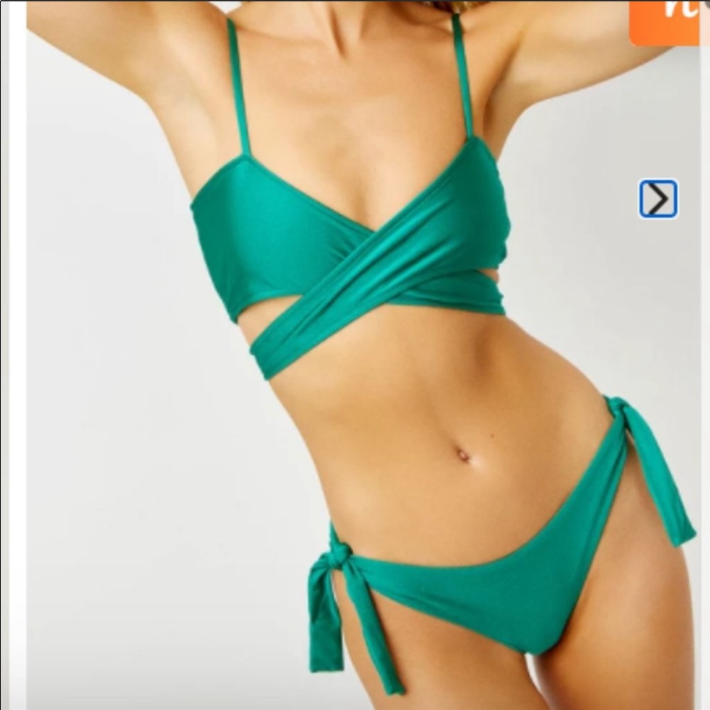 NWT Frankies Bikinis Bottom